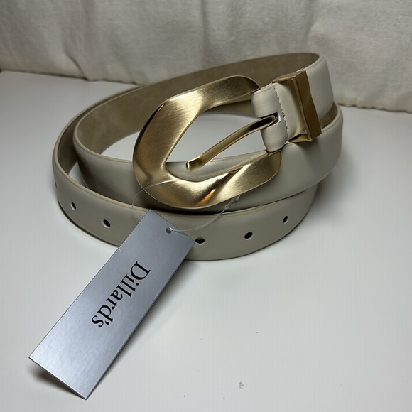 Dillards Accessories - Dillards White Belt With Gold Buckle | Sz XL | NWT